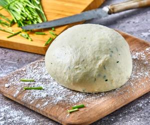 1 Slice Sour Cream And Chives Pizza Dough