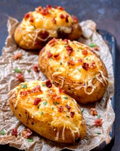 1 Small Baked Potato Stuffed with Bacon and Cheese (Peel Eaten)