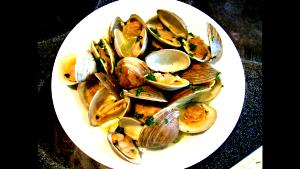 1 Small Cooked Clams