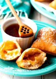 1 Sopaipilla (1 1/2" X 1 1/2") Sopaipilla with Syrup or Honey