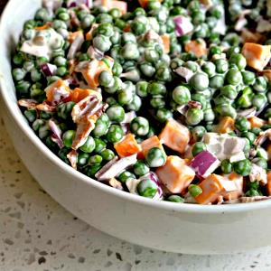 1 spoon (100 g) Creamy Pea Salad