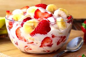 1 spoon (85 g) Banana-Strawberry Salad