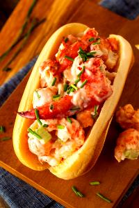 1 sub (184 g) Lobster Roll (Small)