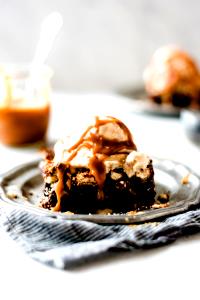 1 sundae Caramel Fudge Brownie Sundae