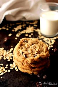 1 Surface Inch Oatmeal Cookie