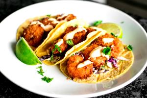 1 taco (141 g) Crispy Shrimp Taco