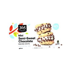 1 tbsp (15 g) Mini Semi-Sweet Chocolate Baking Chips