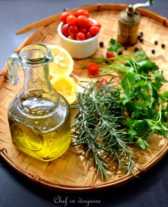 1 tbsp (15 ml) Spring Herb Italian Vinaigrette