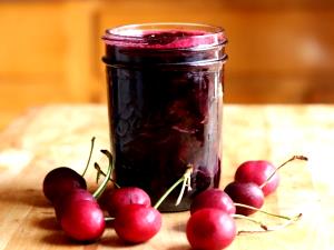 1 tbsp Black Cherry Jelly