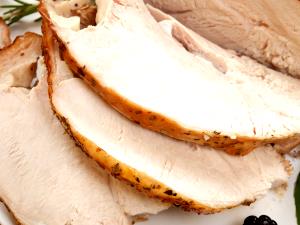 1 Thick Slice (approx 3" X 2" X 3/8") Smoked Light or Dark Turkey Meat (Skin Eaten)