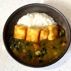 1 tray (340 g) Tofu Curry Stew