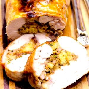 1 tray (383 g) Turkey Breast Medallions with Stuffing