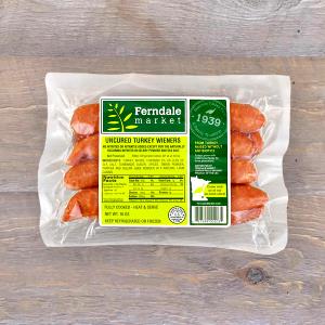 1 wiener (46 g) Premium Wieners made from High Quality Pork, Turkey & Beef