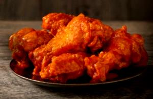 10 piece (464 g) Medium Buffalo Classic Wings (10 Piece)