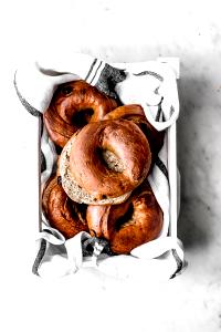 100 G Bagel with Raisins