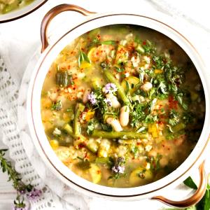 100 G Bean Soup with Vegetables, Rice and Pork