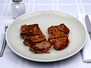 100 G Beef Porterhouse Steak (Trimmed to 1/8" Fat, Choice Grade, Cooked, Broiled)