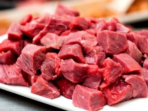 100 G Beef Stew Meat (Lean and Fat Eaten)