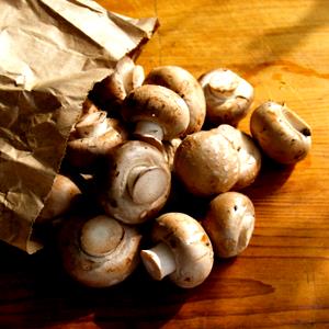 100 G Brown Mushrooms (Crimini Italian)