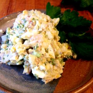 100 G Chicken or Turkey Salad with Egg