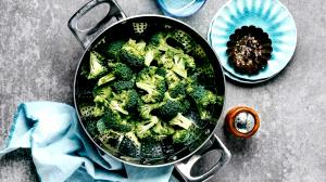 100 G Cooked Broccoli (from Fresh, Fat Added in Cooking)