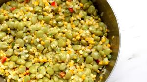 100 G Cooked Lima and Corn Beans (Succotash) (Fat Not Added in Cooking)