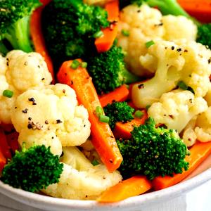 100 G Cooked Vegetable Combinations with Butter Sauce and Pasta (Including Carrots, Broccoli, and/or Dark-Green Leafy)