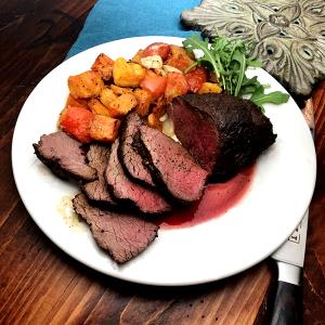 100 G Elk Meat (Cooked, Roasted)