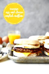 100 G English Muffin with Cheese and Sausage