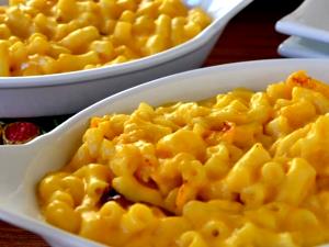 100 G Macaroni or Noodles with Cheese and Pork or Ham