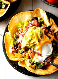 100 G Meatless Taco or Tostada Salad with Cheese in Fried Flour Tortilla