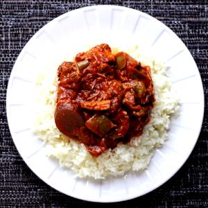 100 G Mexican Style Pork Stew (Cerdo Guisado Sin Papas)