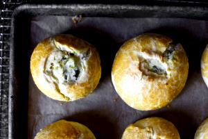 100 G Potato Knish (Pastry Filled with Potato)