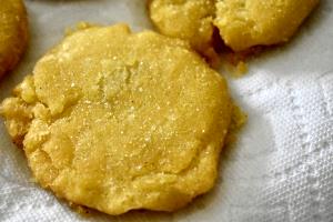 100 G Puerto Rican Style Cornmeal Fritter (Arepa; P.R. Arepita)