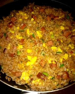 100 G Puerto Rican Style Fried Rice (Arroz Frito)