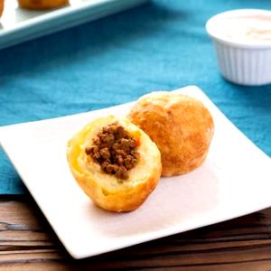 100 G Puerto Rican Style Fried Stuffed Potatoes (Rellenos De Papas)