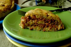 100 G Puerto Rican Style Ripe Plantain Meat Pie (Pinon)