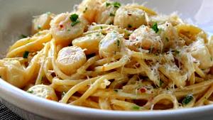 100 G Scallops and Noodles with Cheese Sauce (Mixture)