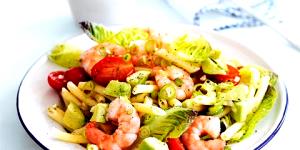 100 G Shrimp and Pasta Garden Salad