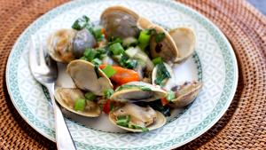 100 G Steamed or Boiled Clams