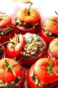 100 G Stuffed Tomato with Rice and Meat