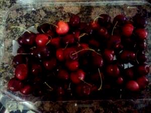 100 G Sweet Cherries (Queen Anne, Bing)