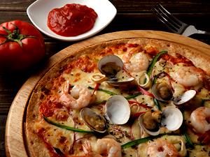 100 G Thin Crust Pizza with Seafood