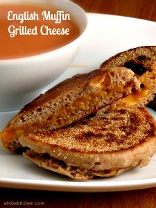 100 G Toasted Cheese English Muffin