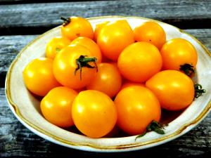 100 G Yellow Tomatoes