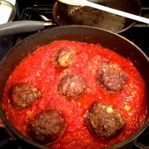 100 Grams Meat Balls, Lamb, Fried