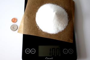 100 Grams Sugar, Powdered