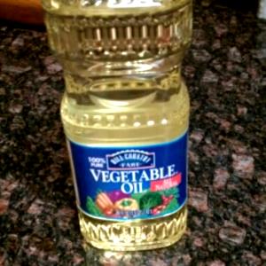 100 Grams Vegetable Oil, Average