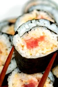 12 Pieces Sushi Spicy Roll, Yellowtail