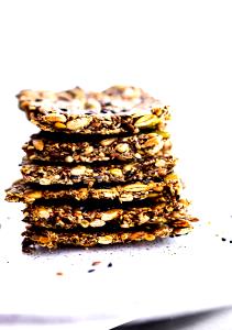 15 crackers (30 g) Multi-Seed Crackers - Sweet Onion